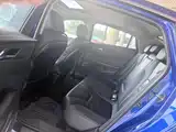 Фото 8 - Hongqi H5