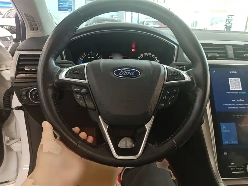 FORD MONDEO