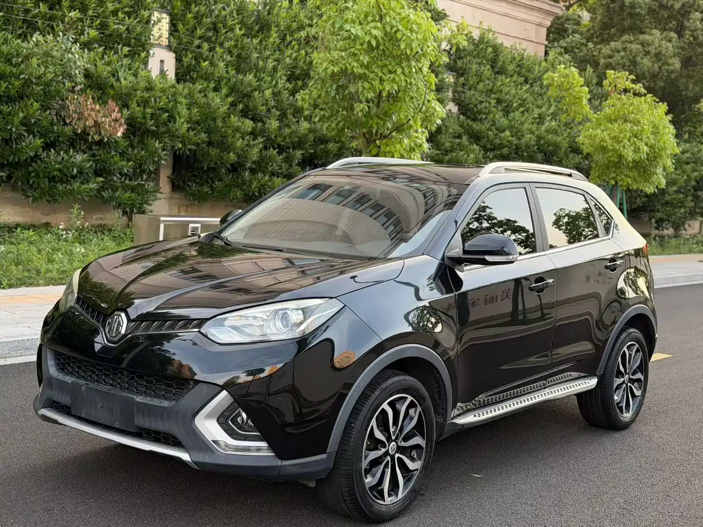 MG Roewe RX5 2017 2016 1.5TGI TST Luxury Edition