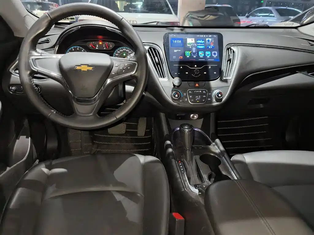 Chevrolet Malibu XL 2017 1.5T Auto Sport Edition фото 12