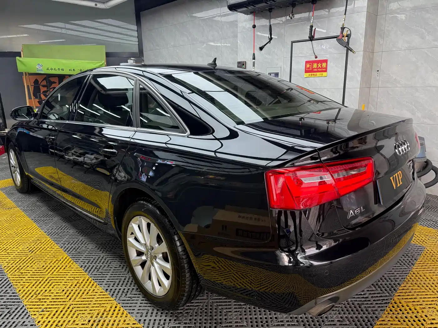 Audi A6L 2014 30 FSI Technology фото 9