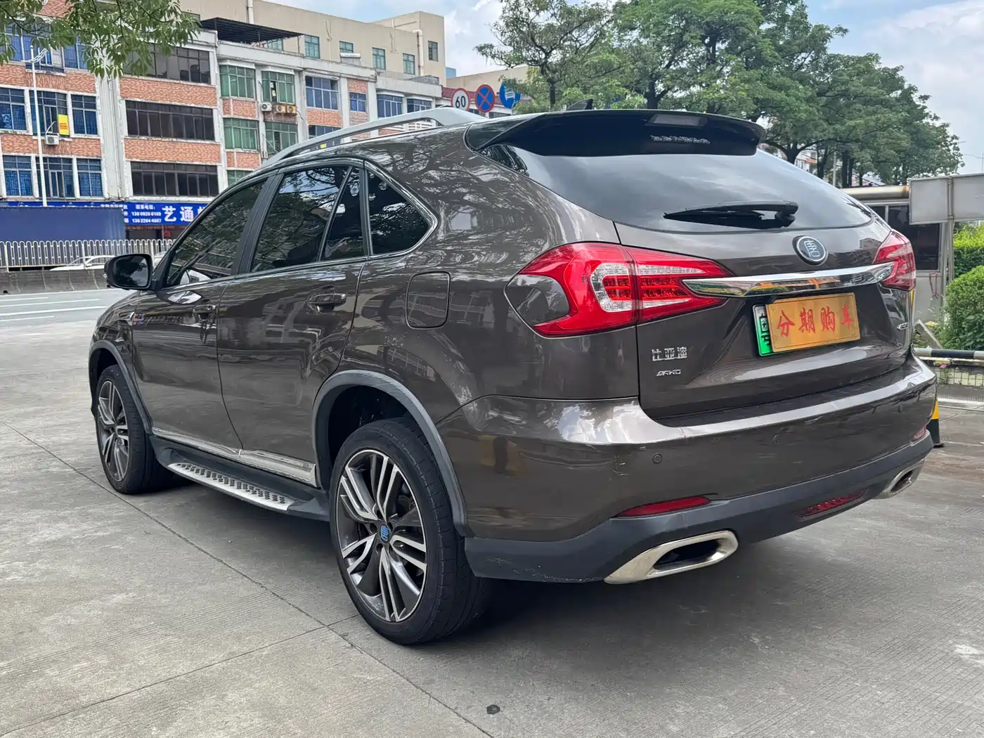BYD Tang New Energy 2017 Model 2.0T Full-time 4WD Elegance фото 6