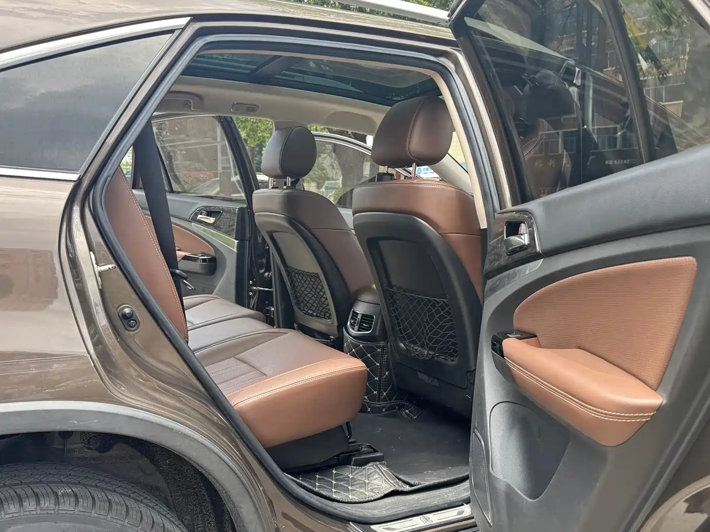 BYD Tang New Energy 2017 Model 2.0T Full-time 4WD Elegance фото 10