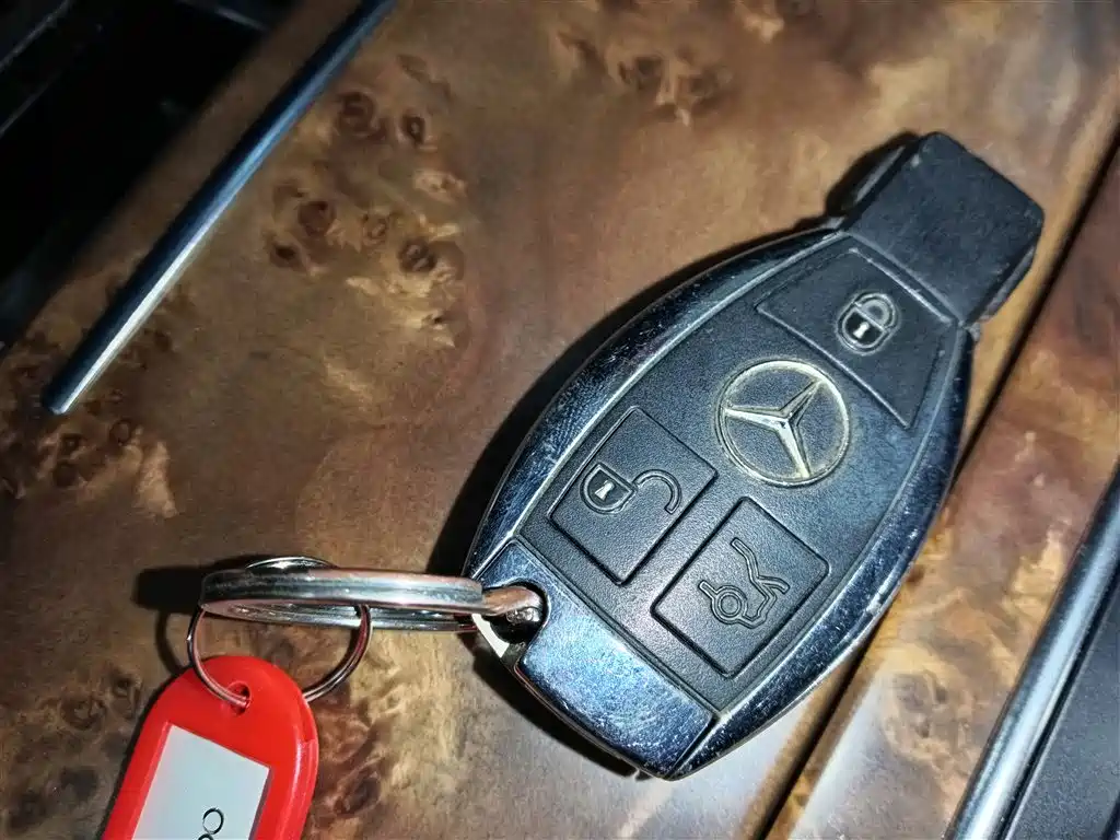 Mercedes-Benz CLS 2012 CLS 300 CGI фото 9