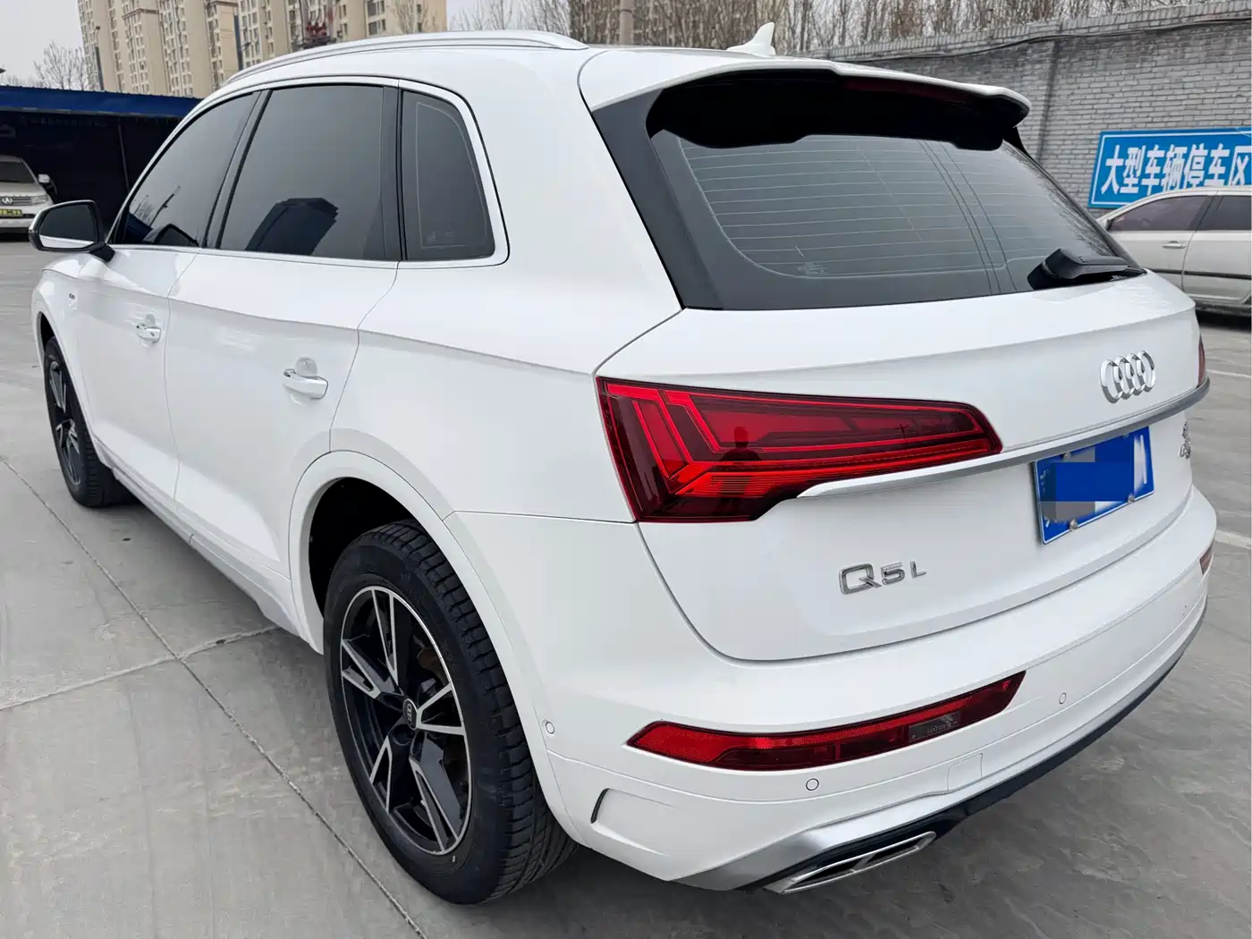 Audi Q5L 2021 40 TFSI Fashion Dynamic фото 4
