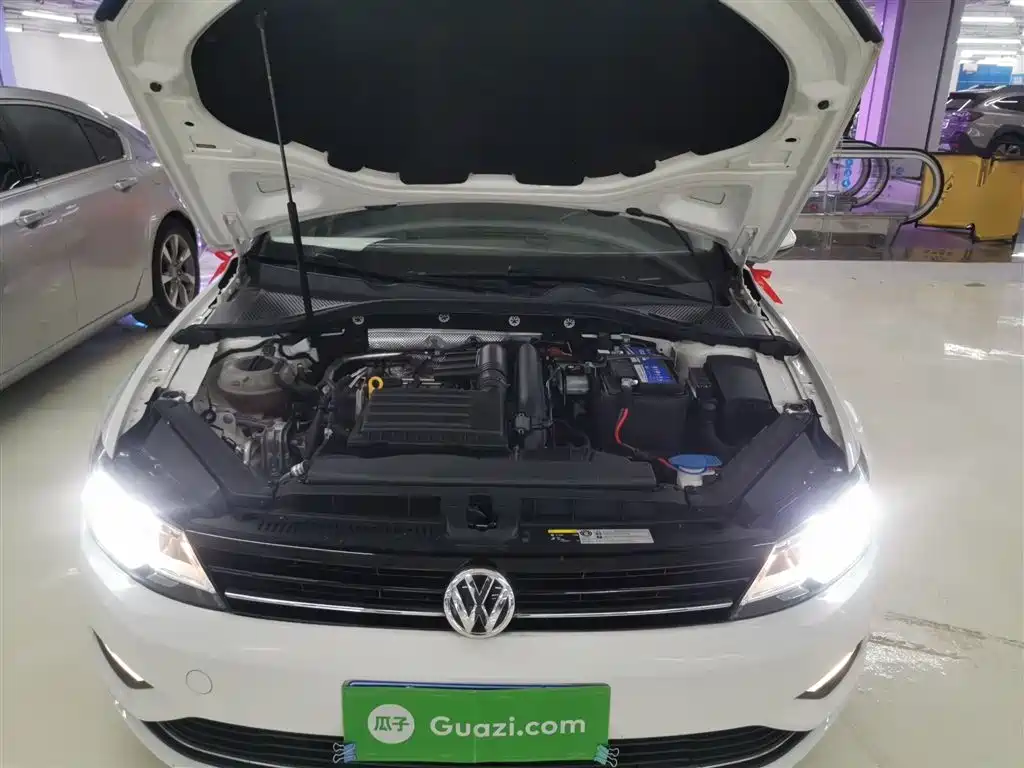 Volkswagen Lamando 2018 280TSI DSG Comfort Edition фото 20
