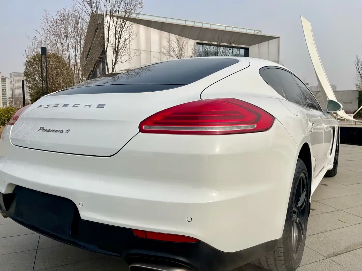 Porsche Panamera 2014 Panamera 4 3.0T фото 21