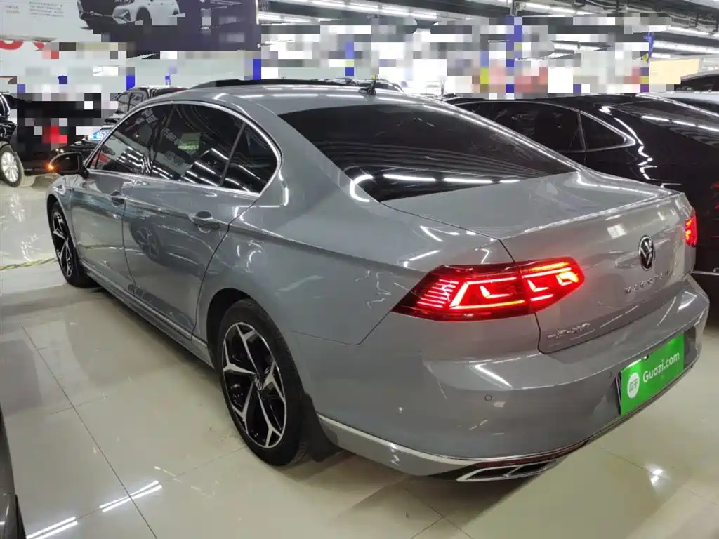 Volkswagen Magotan 2023 Model 2 Million Commemorative Edition 330TSI DSG Luxury фото 21