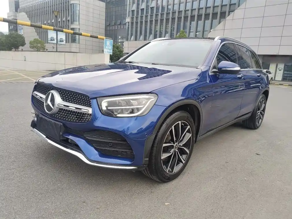 Mercedes-Benz GLC 2020 Facelift GLC 260 L 4MATIC Luxury