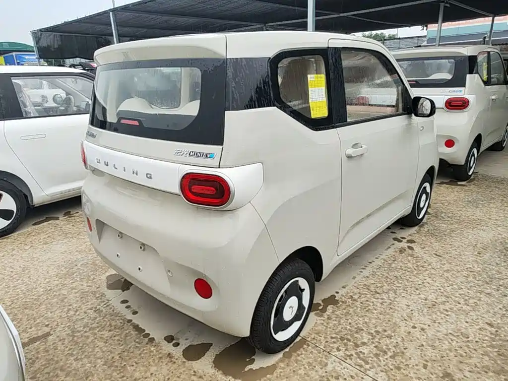 Wuling Motors Hongguang MINIEV 2026 2024 3rd Generation 215km Youth Edition
