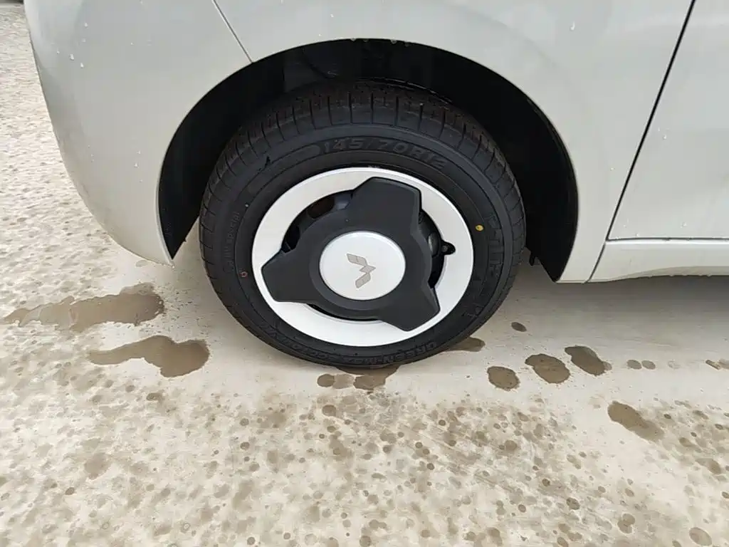 Wuling Motors Hongguang MINIEV 2026 2024 3rd Generation 215km Youth Edition