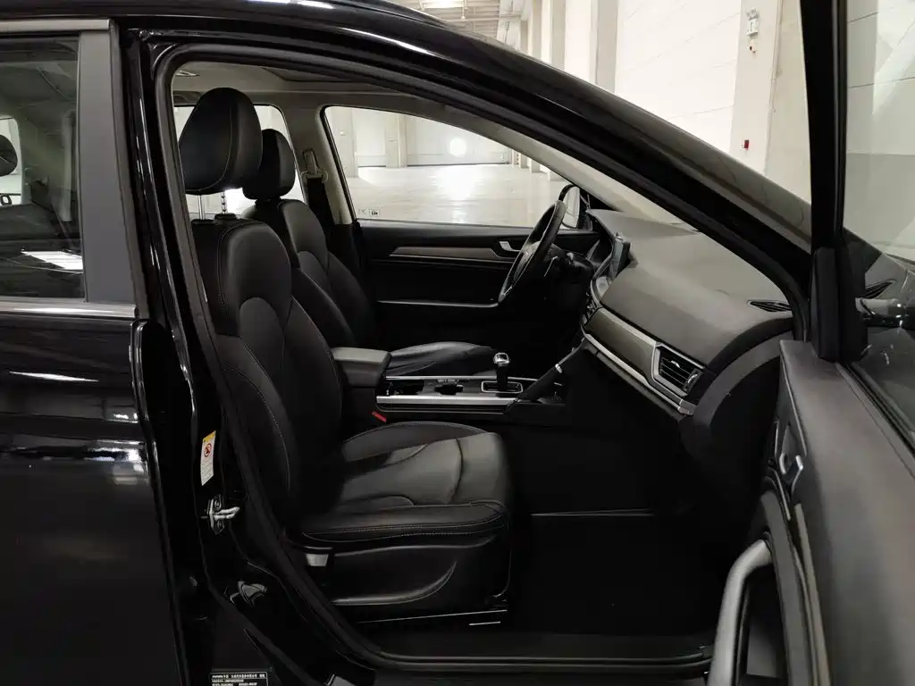 Фото 23 - Haval H6