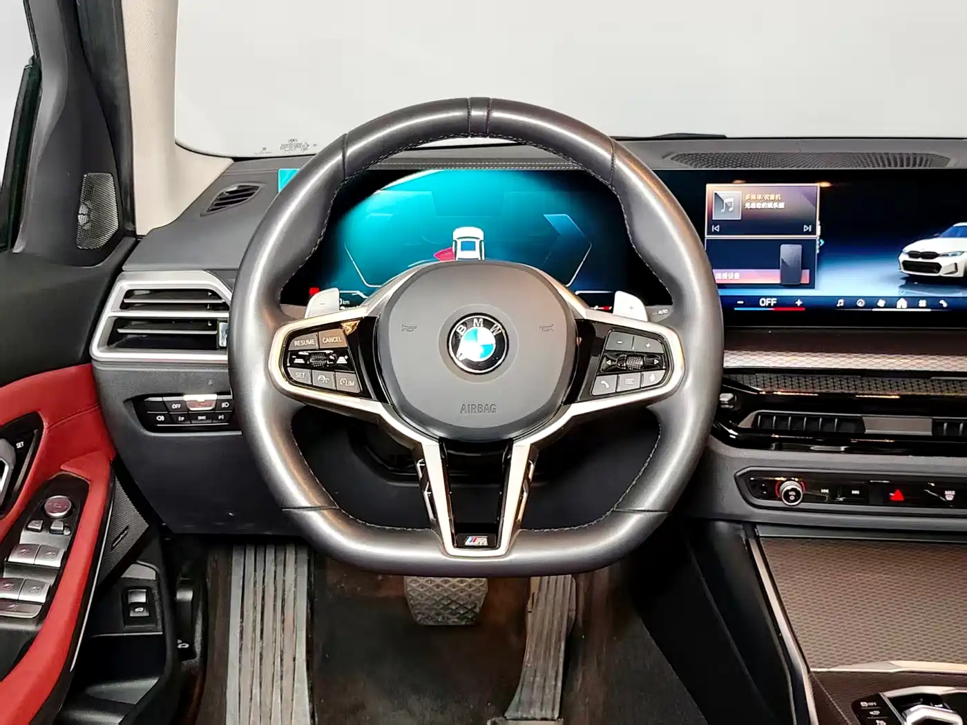 BMW 3 Series 2025 330Li M Sport Night Edition фото 20