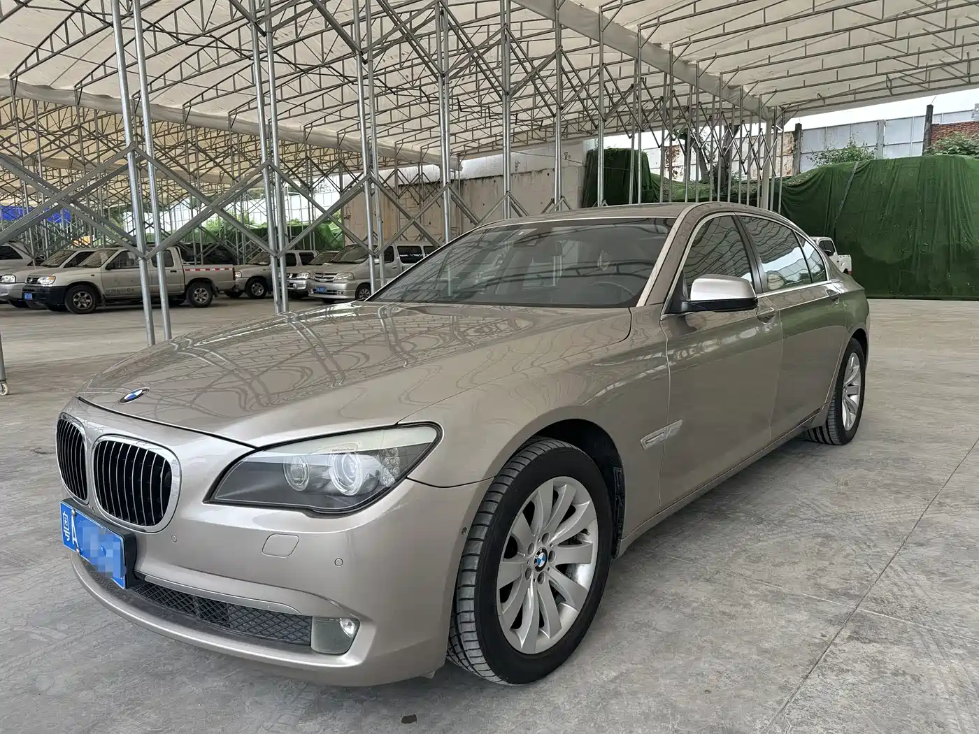 BMW 7 Series 2009 Model 740Li Leading Edition