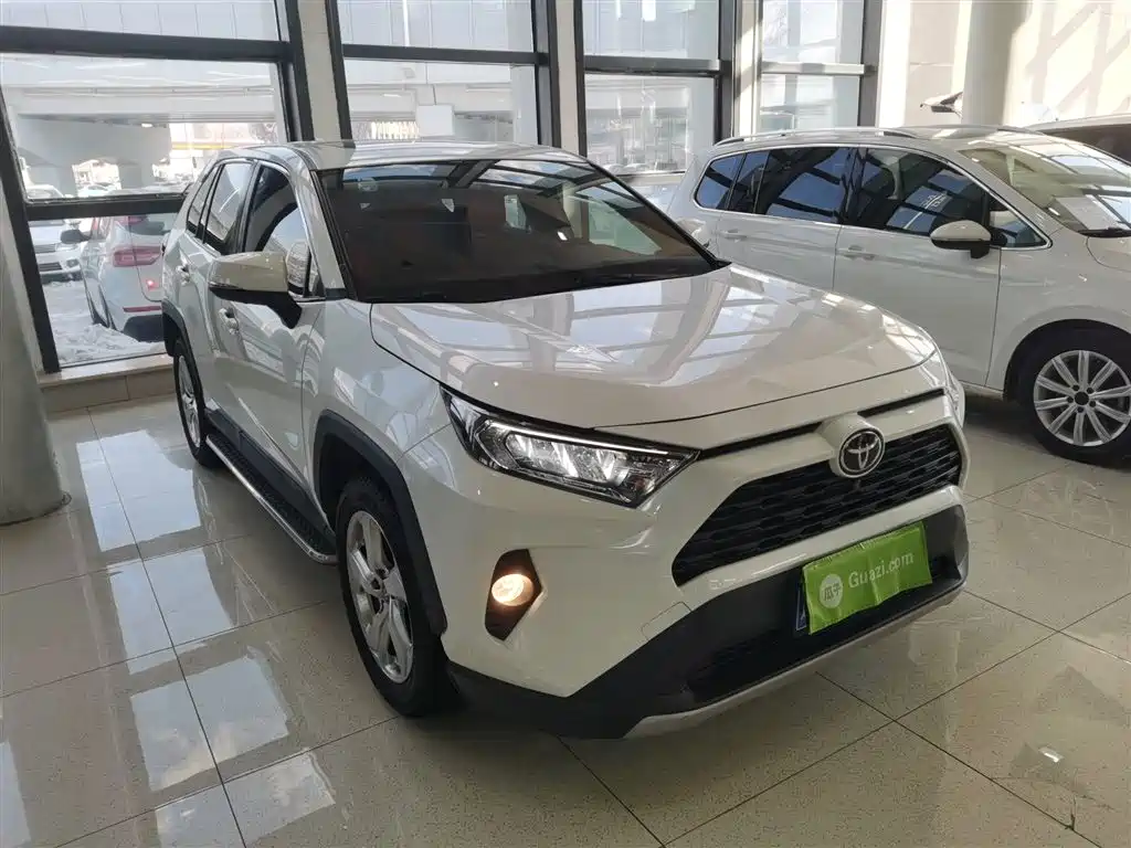 Toyota RAV4 Rongfang 2020 2.0L CVT 2WD Trend Edition фото 20