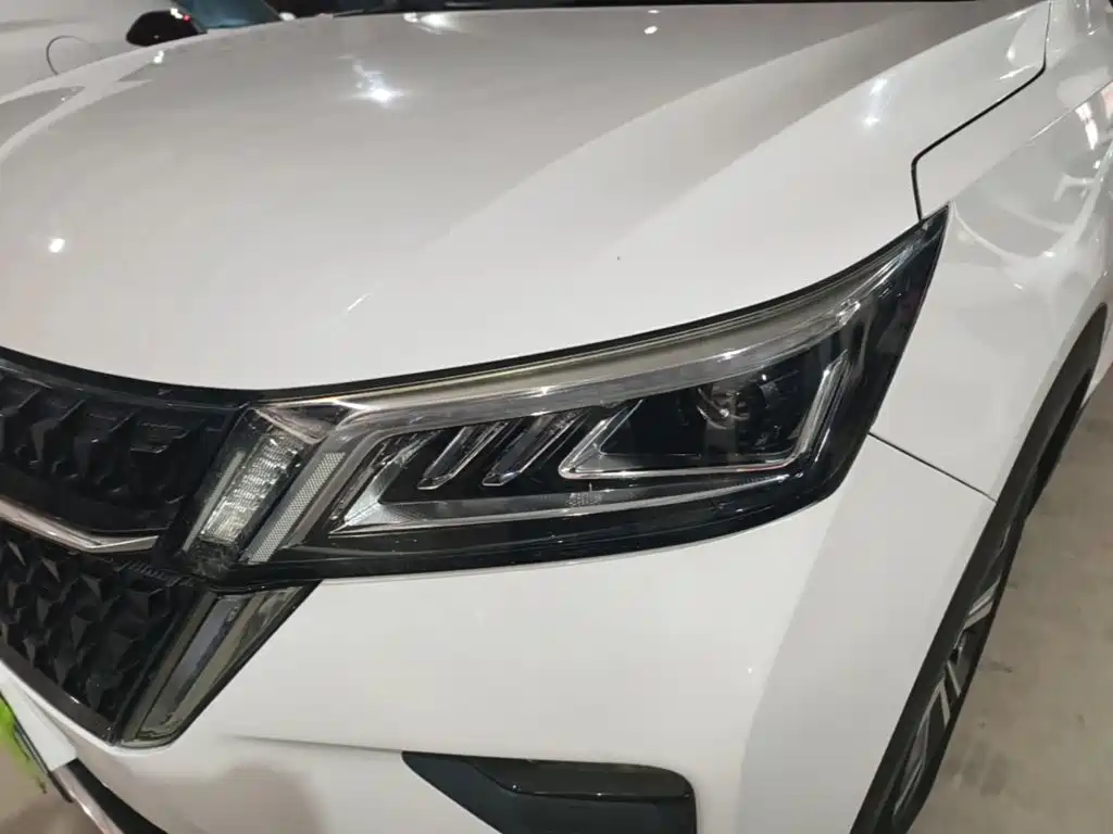 Wuling Motors Wuling Xingchen 2023 2021 1.5T CVT Starlight Edition
