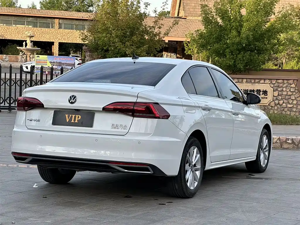 Volkswagen Bora 2021 280TSI DSG Elite Smart Edition фото 3