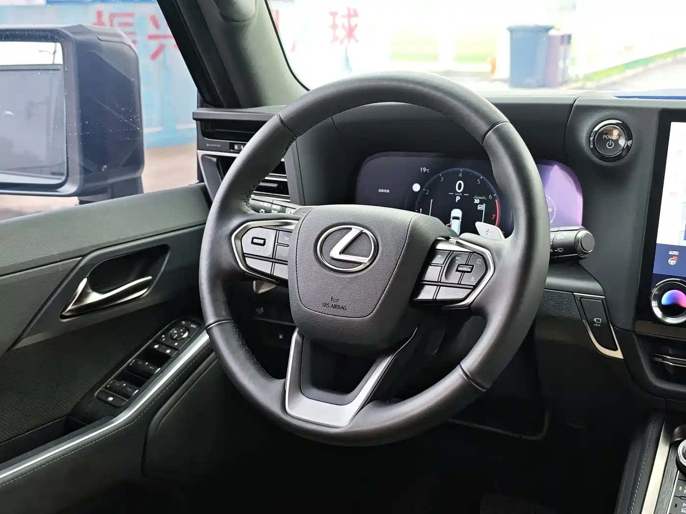 Lexus GX 2024 OVERTRAIL Summit Edition фото 21