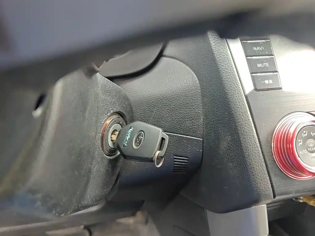 Subaru Forester 2014 2.5i Automatic Elite Edition фото 9