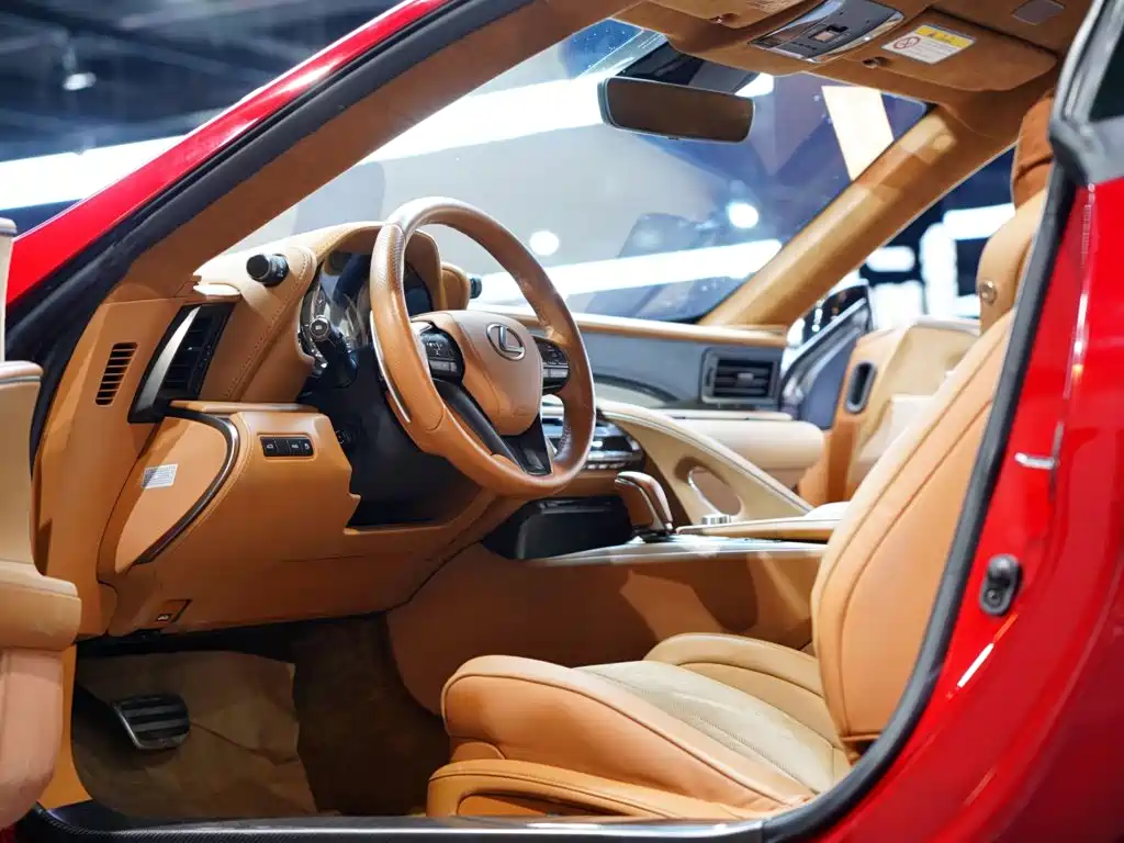 Photo 15 - Lexus LC