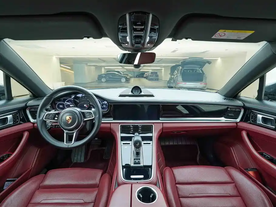 Porsche Panamera 2019 Panamera 2.9T фото 18