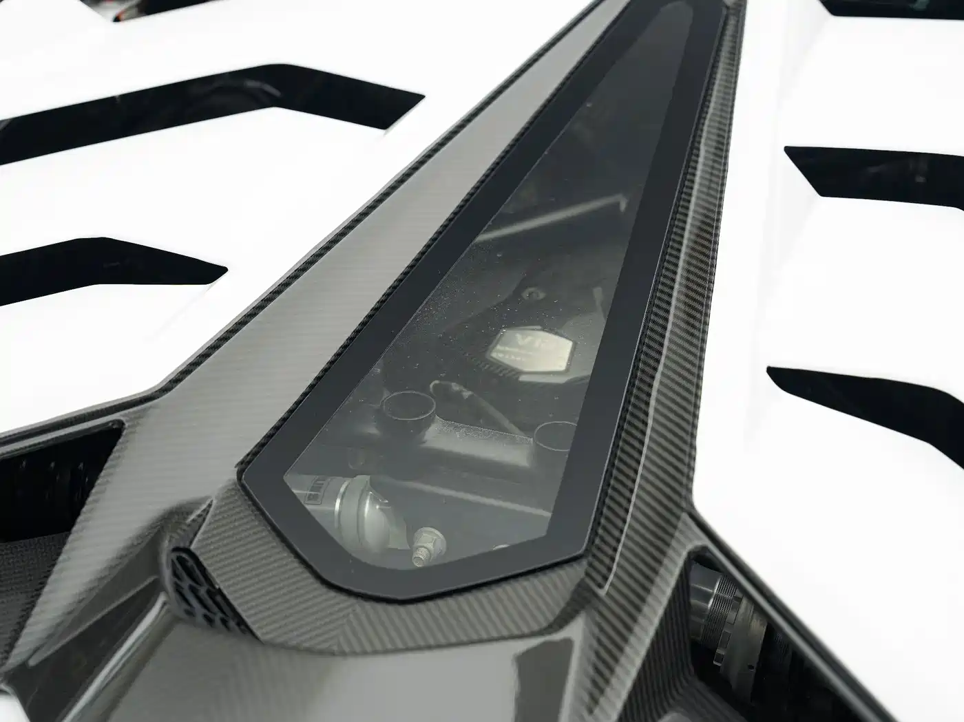 Photo 14 - Lamborghini Aventador