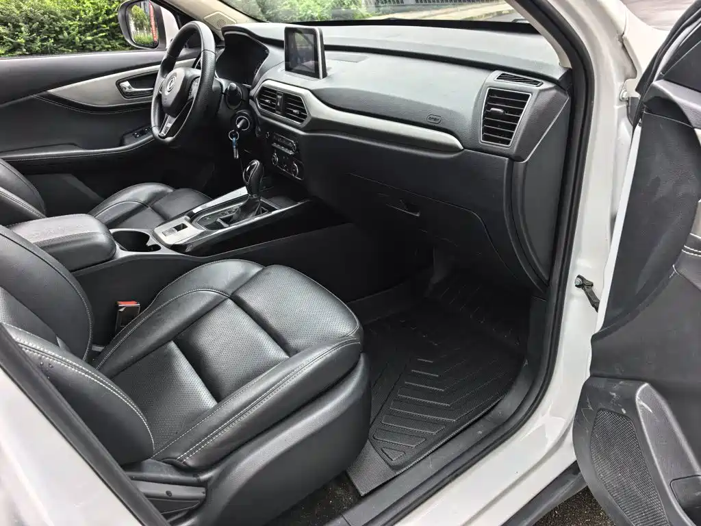 Dongfeng Fengguang Fengguang S560 2020 2019 1.8L CVT Elite