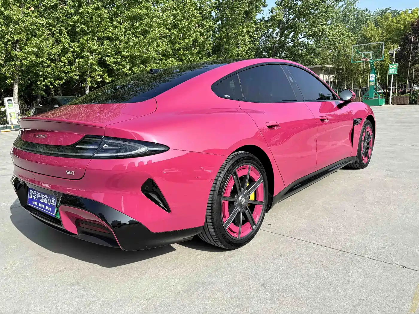 XIAOMI CAR XIAOMI SU7