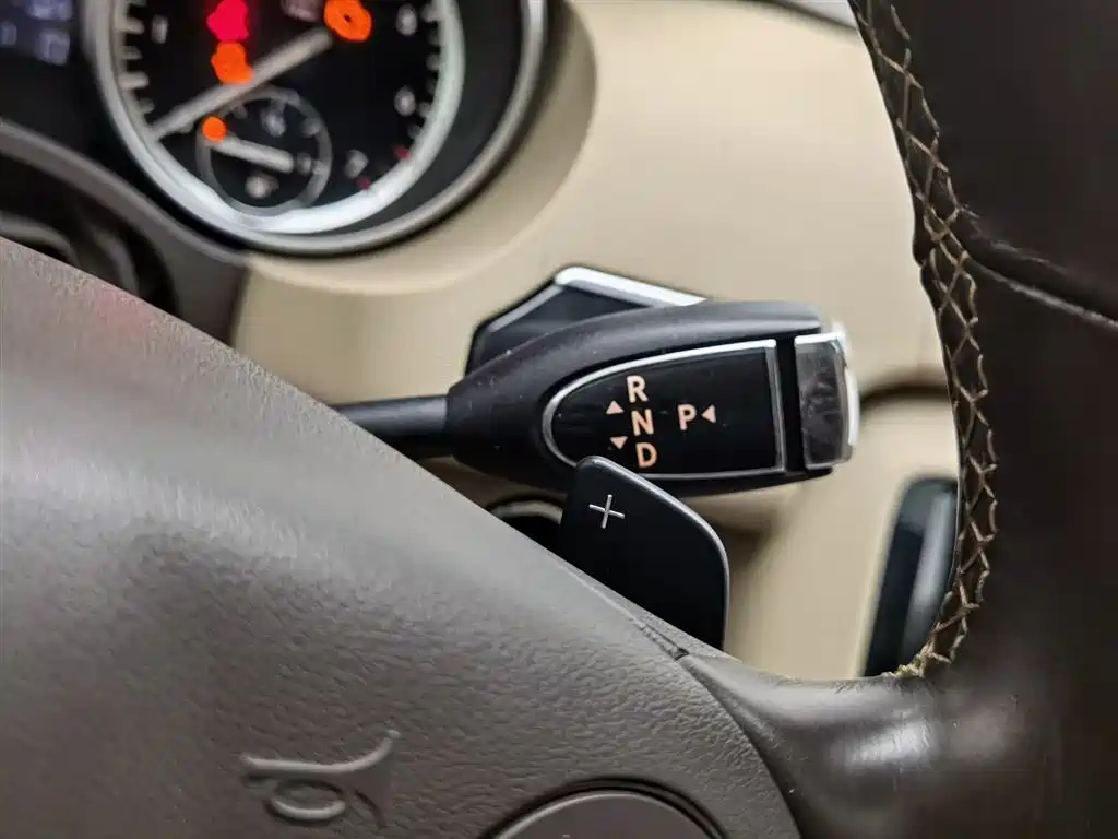 Mercedes-Benz R-Class 2015 R 400 4MATIC Business фото 13