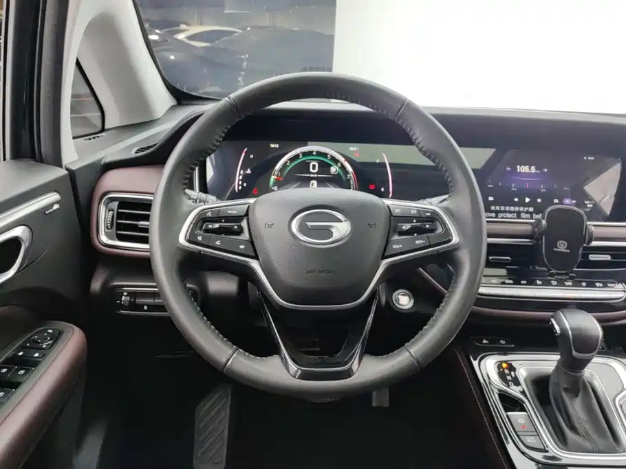 GAC Trumpchi Trumpchi M6 2025 2023 PRO 270T DCT Luxury Edition