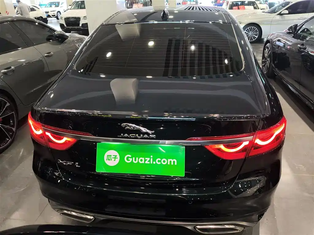 JAGUAR XFL