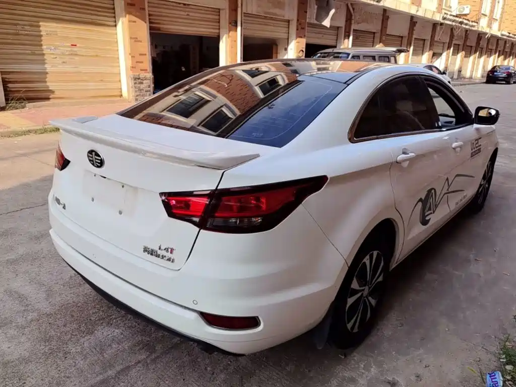 Besturn B50 2016 2016 1.4T Automatic Sport Luxury