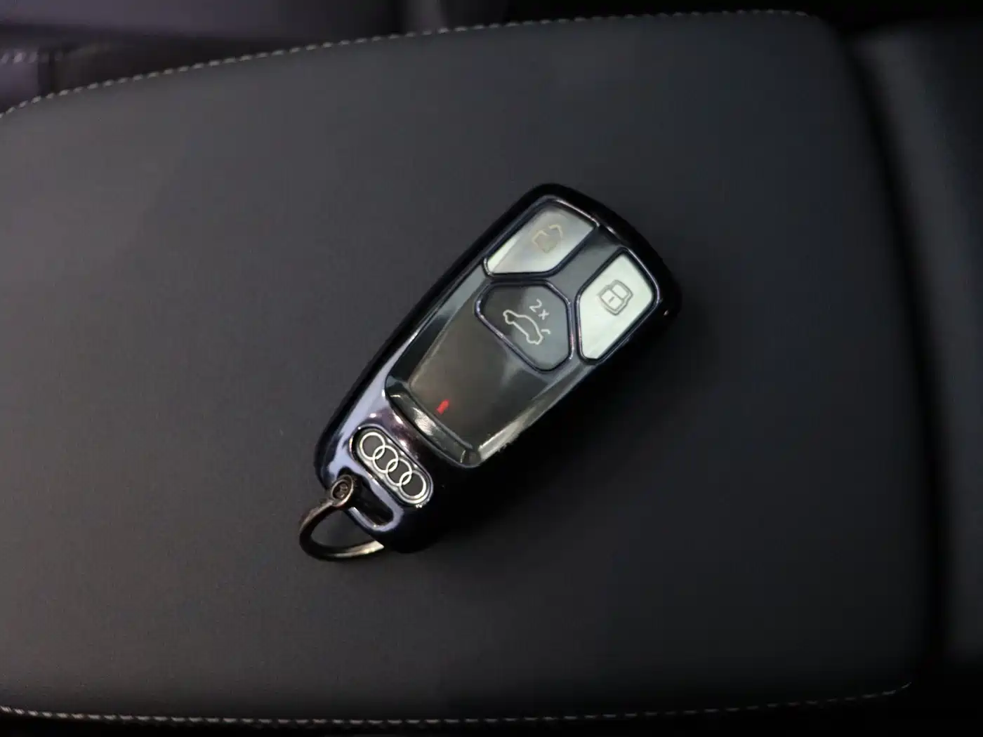 Audi A4L 2020 40 TFSI Fashion Dynamic Edition фото 19