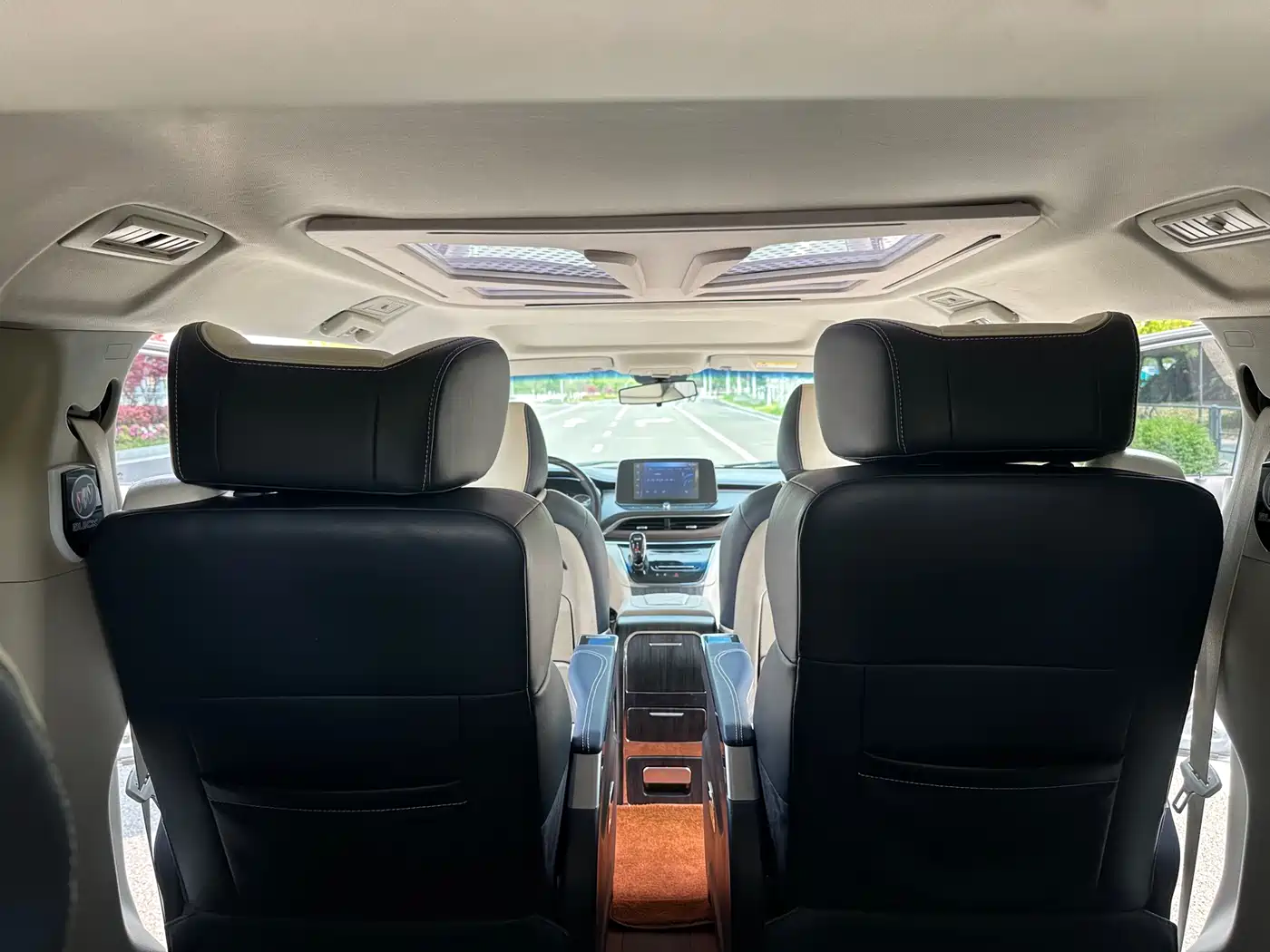 Buick GL8 2021 Land Business Class 652T Comfort фото 9