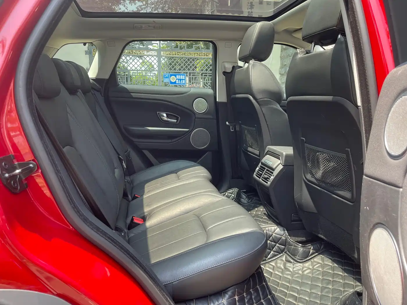 Land Rover Range Rover Evoque 2018 240PS SE Smart Edition фото 19