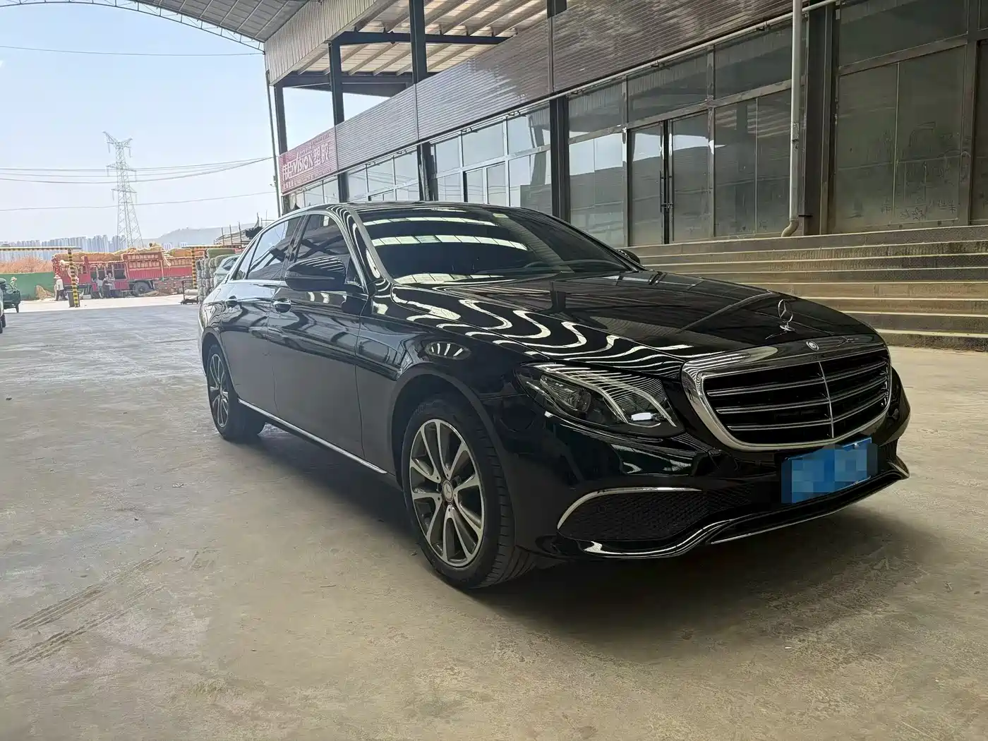 Mercedes-Benz E-Class 2016 E 200 L фото 3