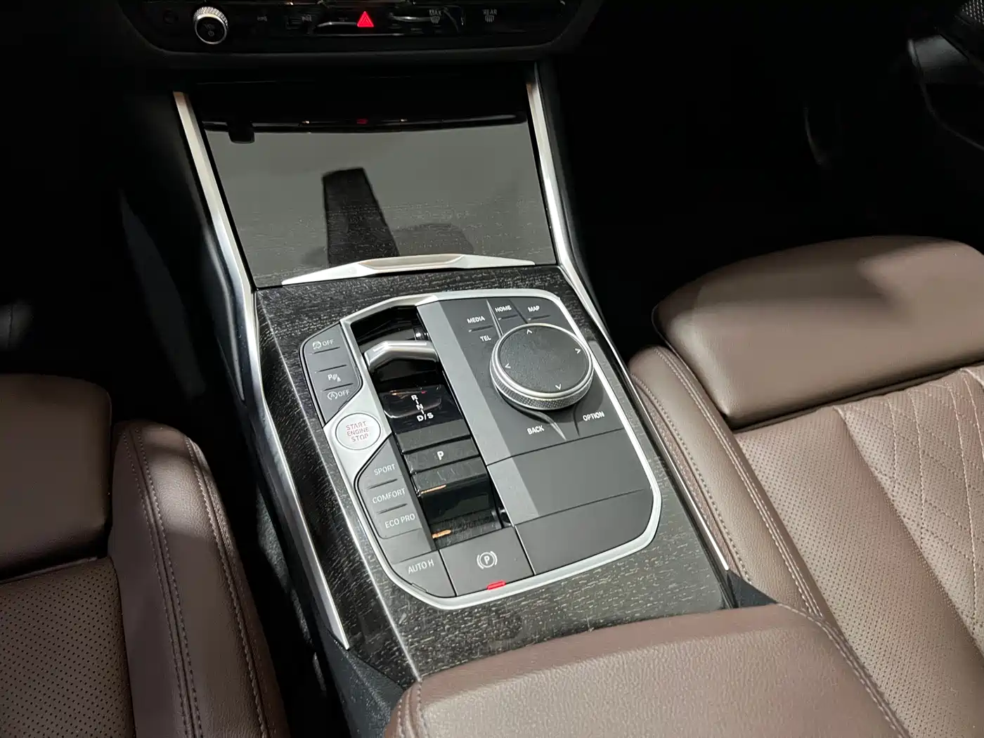 BMW 3 Series 2024 325Li M Sport Package фото 15