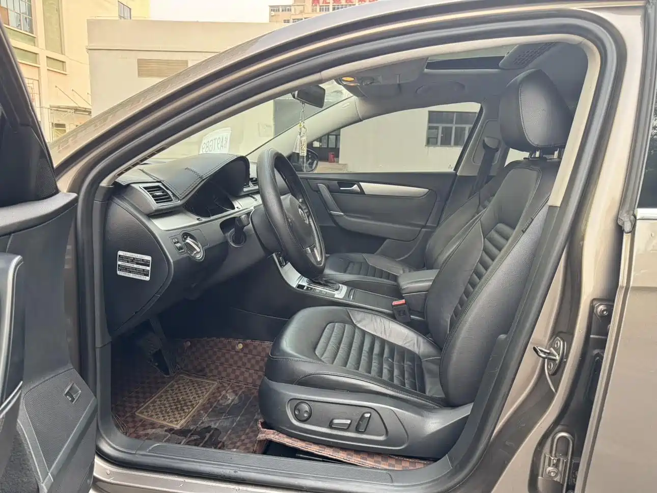 Volkswagen Magotan 2013 1.8TSI Leading фото 4