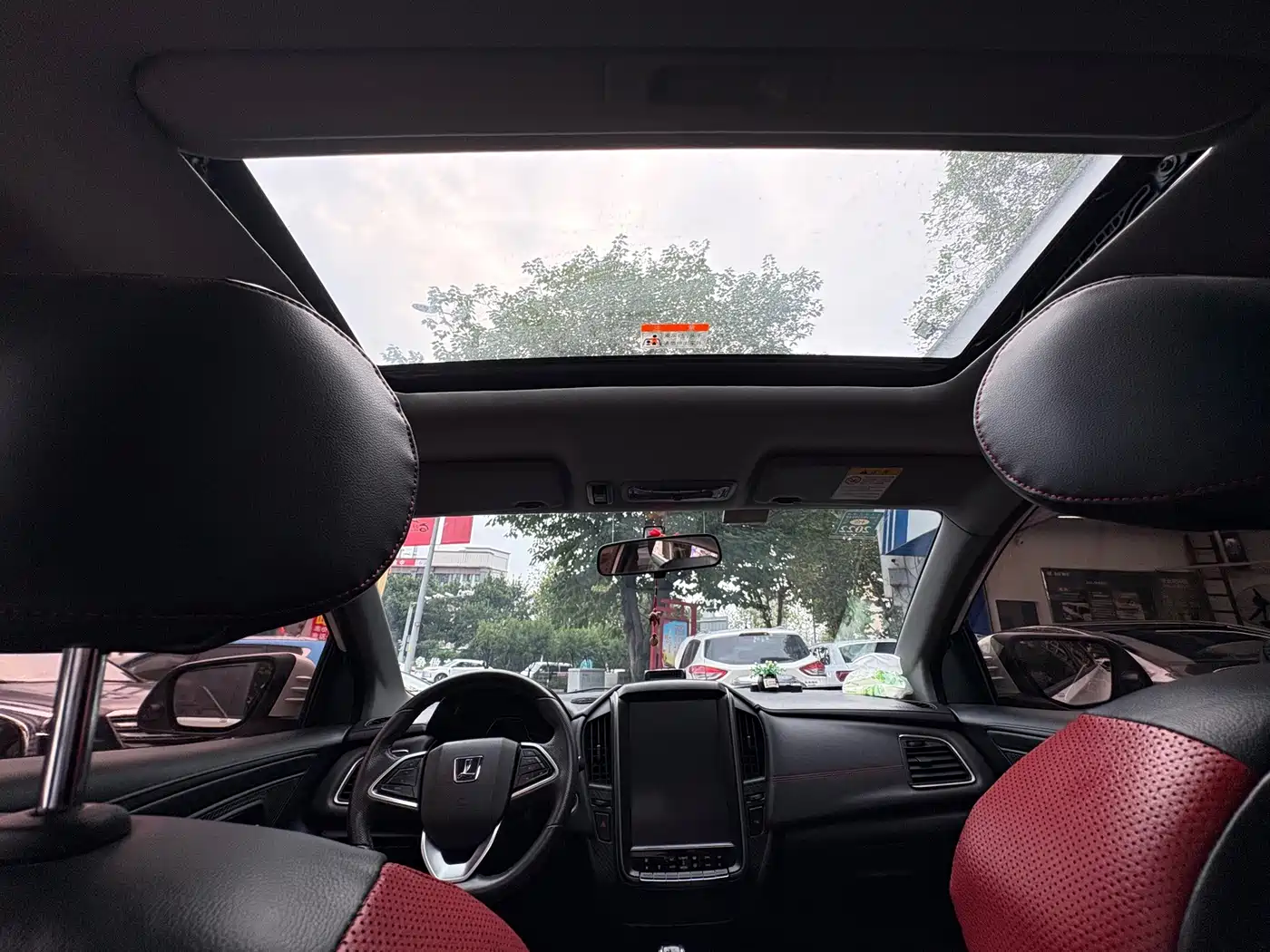 Luxgen U5 SUV 2018 2017 1.6L CVT Jazz Edition