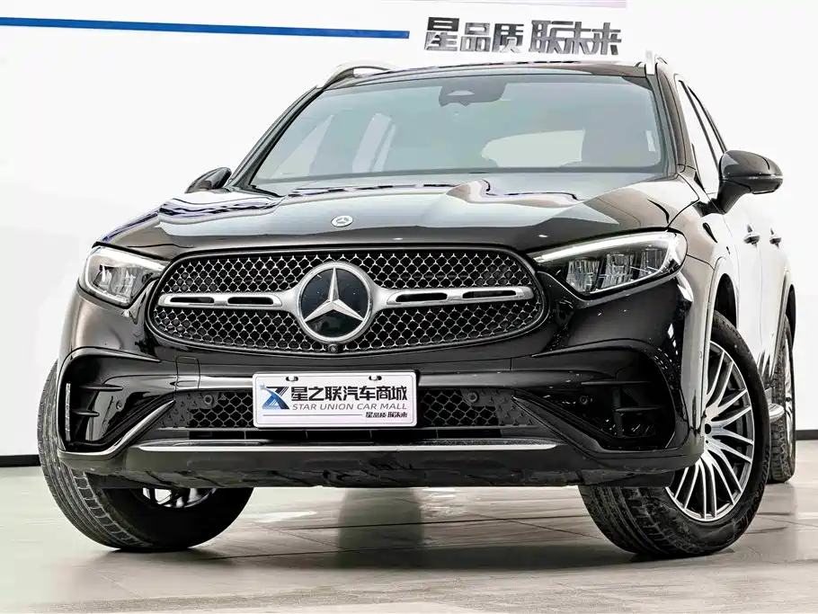 Mercedes-Benz GLC 2023 Facelift GLC 300 L 4MATIC Sport 5-Seater фото 3