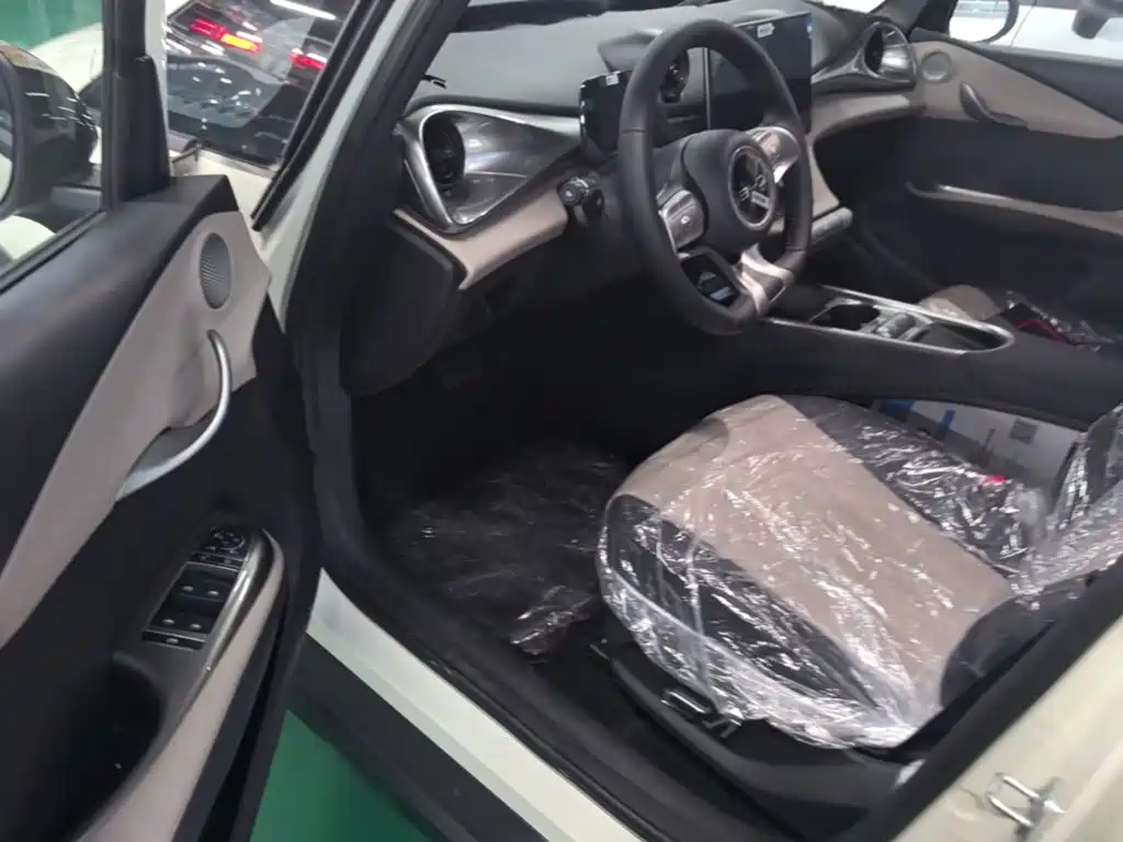 BYD Dolphin 2026 2025 420km Freedom Edition
