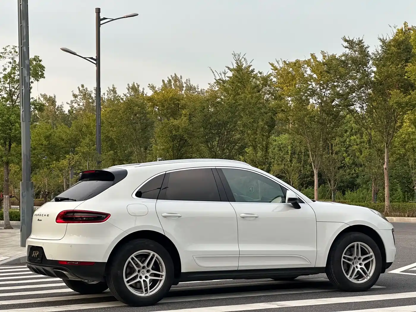 Porsche Macan 2017 Macan 2.0T фото 7