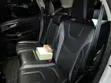Фото 15 - Ford Edge