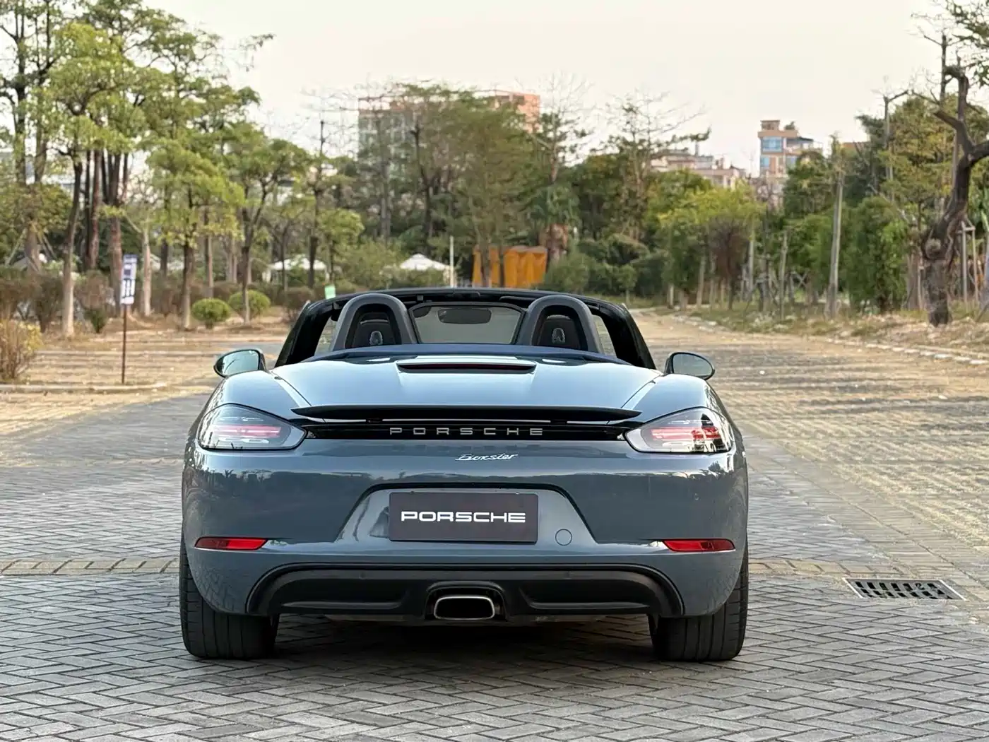 Porsche 718 2016 Boxster 2.0T фото 7