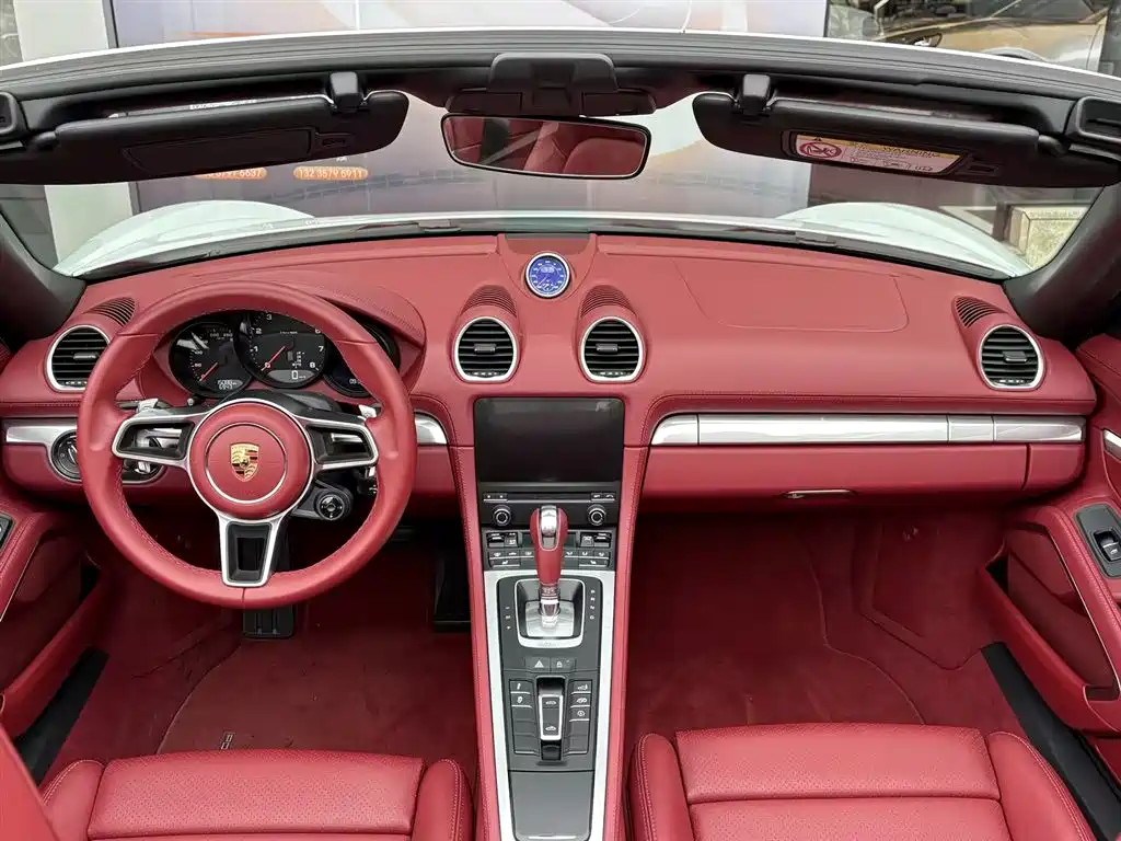 Porsche 718 2022 Boxster 2.0T фото 7