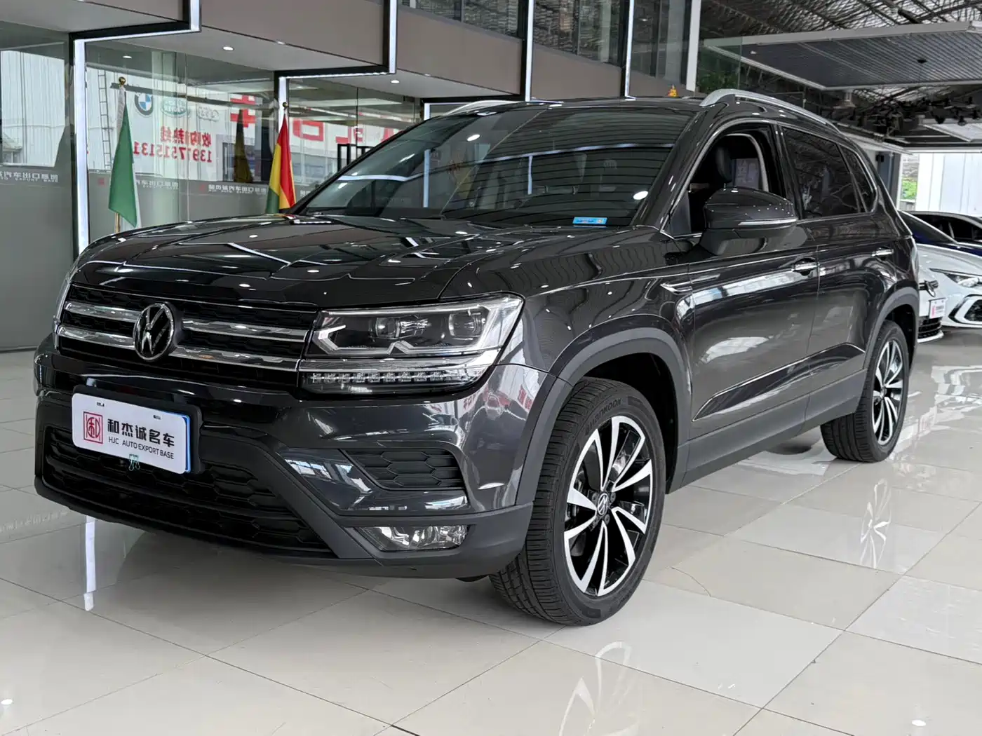 Volkswagen Tharu, миниатюра 3