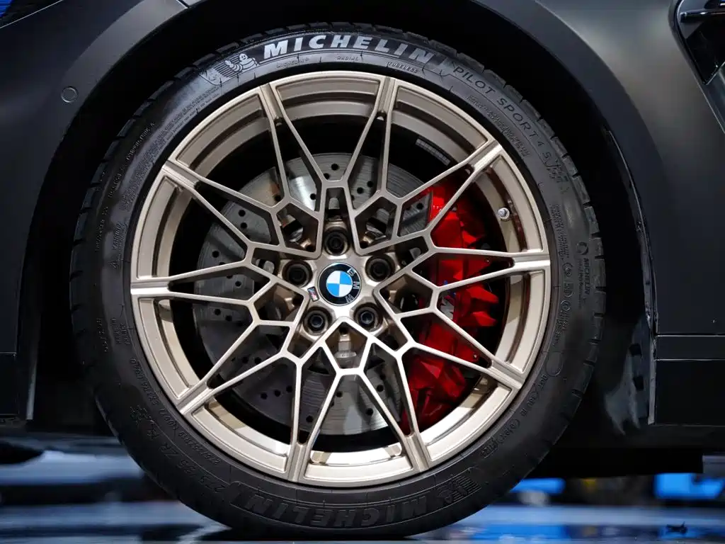 Photo 8 - BMW M4