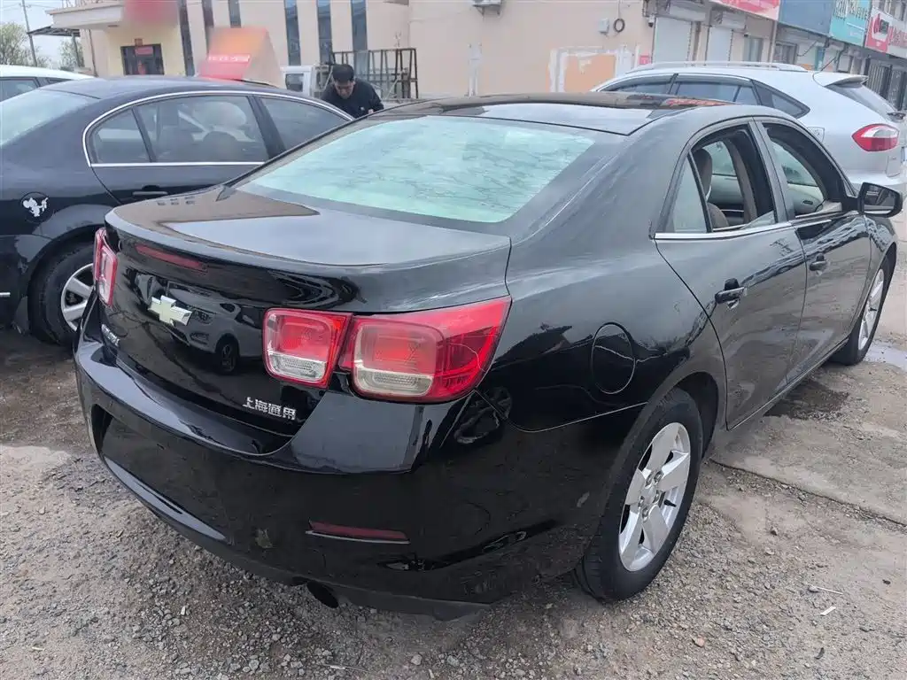 Chevrolet Malibu 2014 2.0L Automatic Comfort фото 7