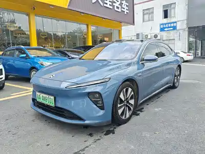 NIO ET7