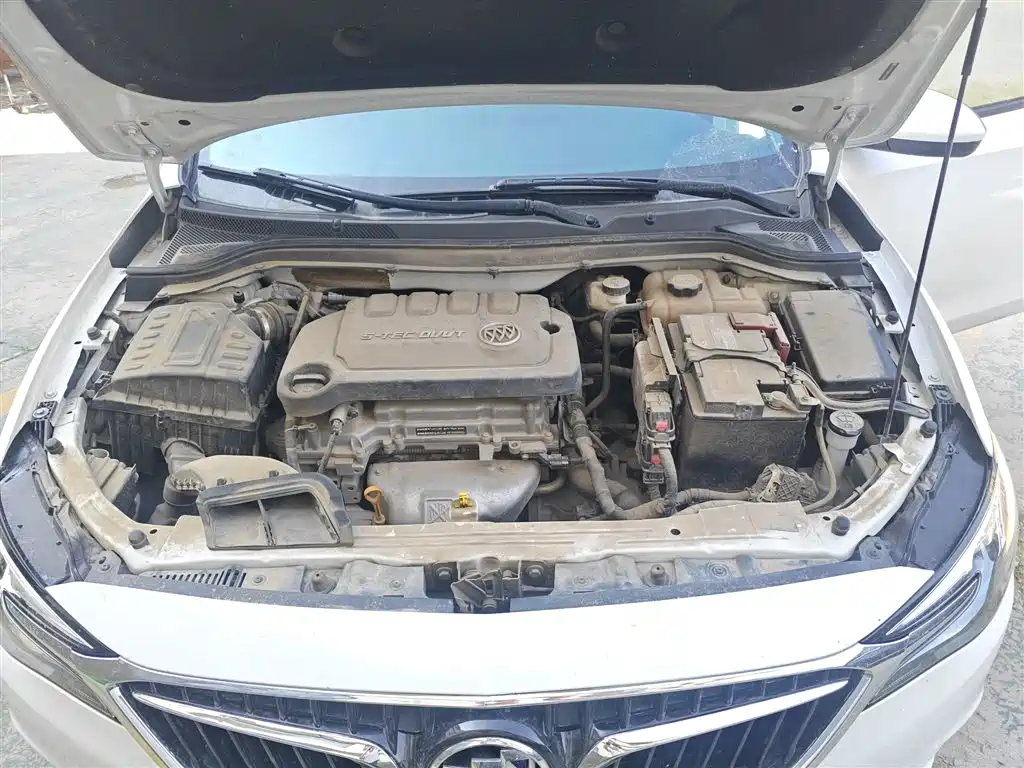Фото 16 - Buick Excelle
